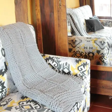 Casa De Piedra Valderrueda