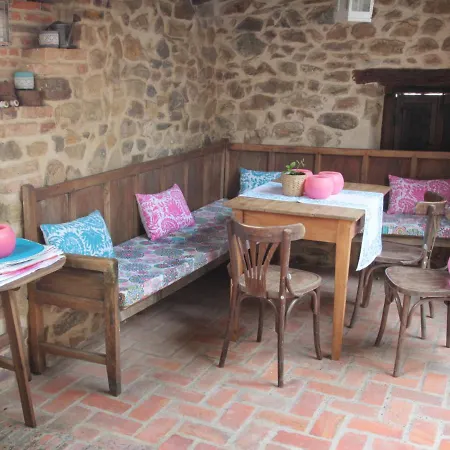 Alpesi faház Casa De Piedra Valderrueda