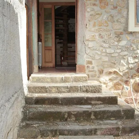 Alpesi faház Casa De Piedra Valderrueda