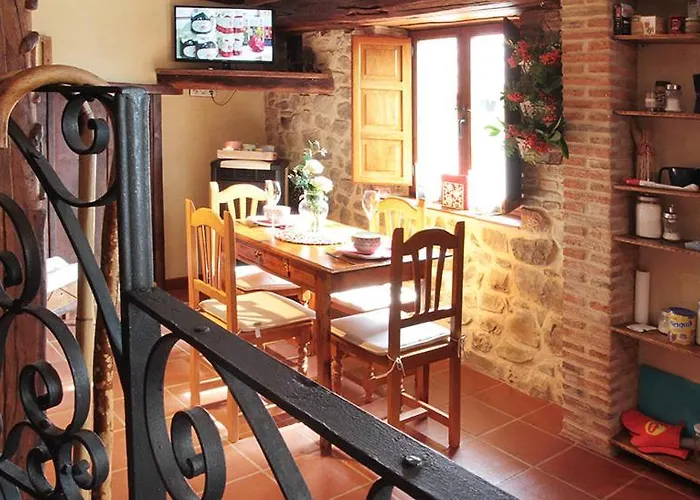 Chalet Casa De Piedra Valderrueda