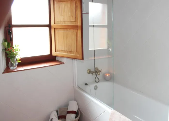 Casa De Piedra Valderrueda